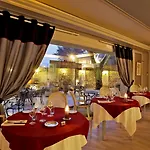 Restaurant Le Centenaire 4* Les Eyzies