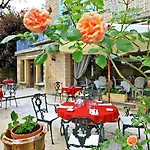 Ξενοδοχείο Restaurant Le Centenaire 4*