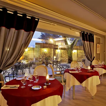 Restaurant Le Centenaire 4* Les Eyzies