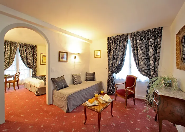 Hotel Restaurant Le Centenaire Les Eyzies