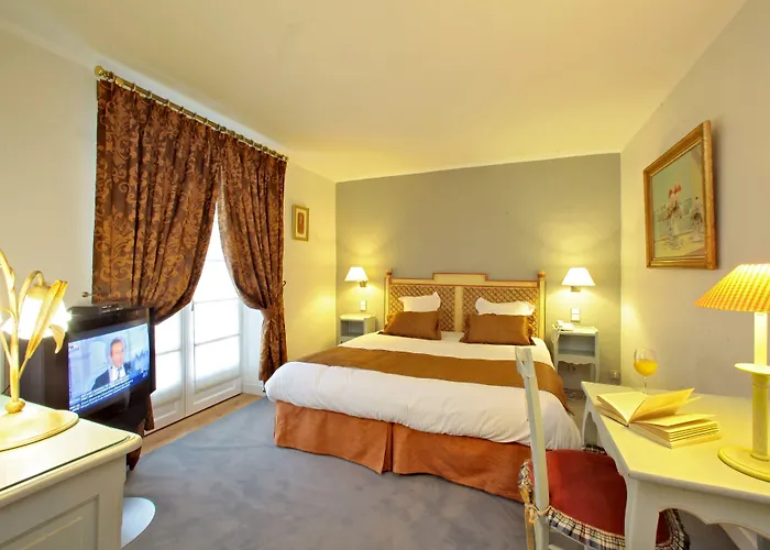 Restaurant Le Centenaire Hotel 4*