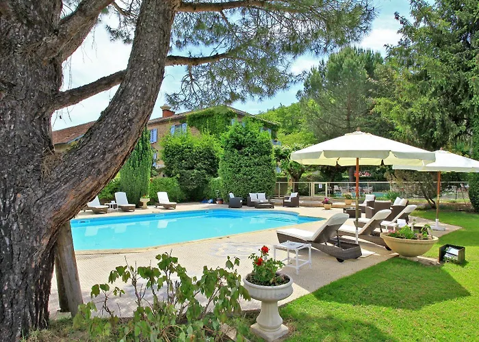 Hotel Restaurant Le Centenaire 4*