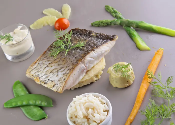 Restaurant Le Centenaire Hotell 4*